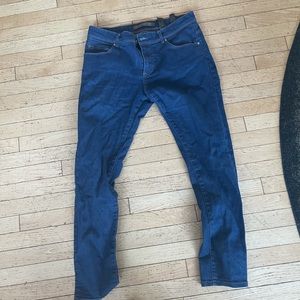 Men’s blue jeans